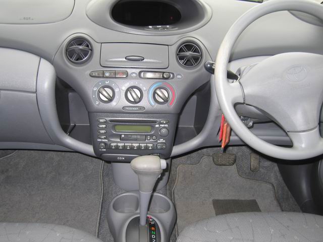 1999 Toyota Vitz For Sale