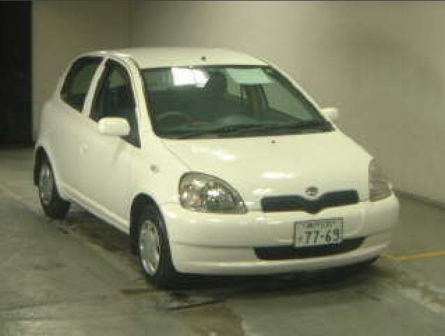 1999 Toyota Vitz Pictures