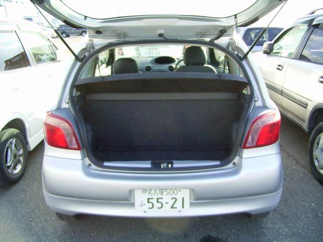 1999 Toyota Vitz Wallpapers