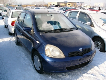 1999 Toyota Vitz