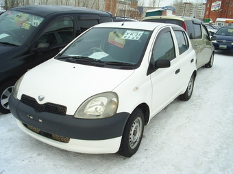 1999 Toyota Vitz