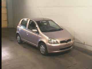 1999 Toyota Vitz Pictures