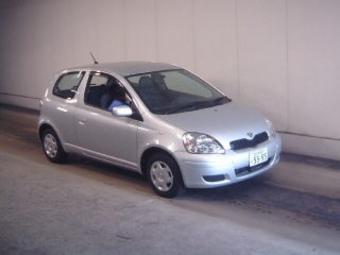 2000 Toyota Vitz