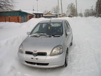 2000 Toyota Vitz