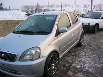 2000 Toyota Vitz