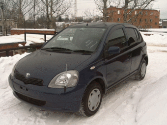 2000 Toyota Vitz