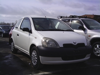 2000 Toyota Vitz