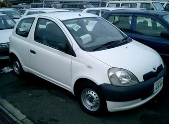 2000 Toyota Vitz