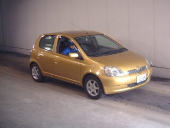 2000 Toyota Vitz