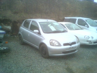 2000 Toyota Vitz