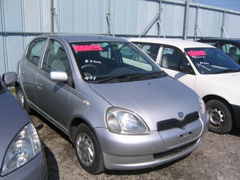 2000 Toyota Vitz