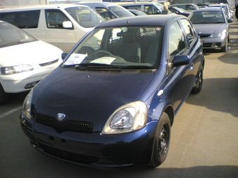 2000 Toyota Vitz