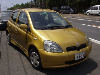 2000 Toyota Vitz