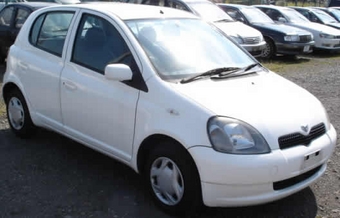 2000 Toyota Vitz