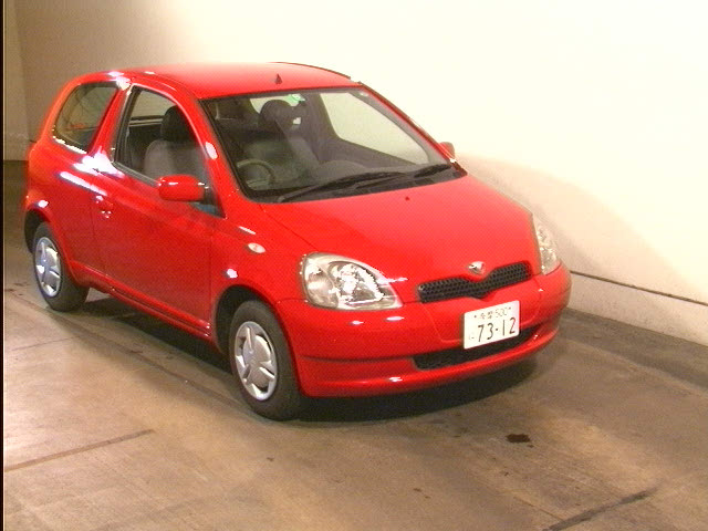 2000 Toyota Vitz