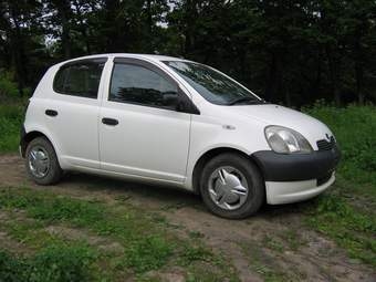 2000 Toyota Vitz