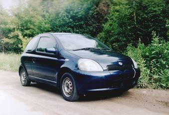 2000 Toyota Vitz