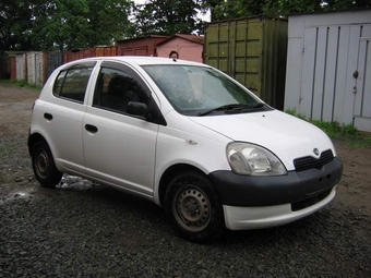 2000 Toyota Vitz