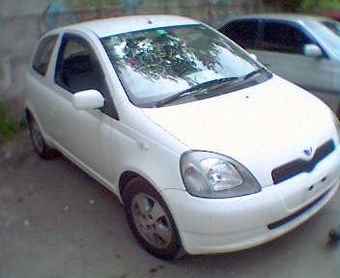 2000 Toyota Vitz