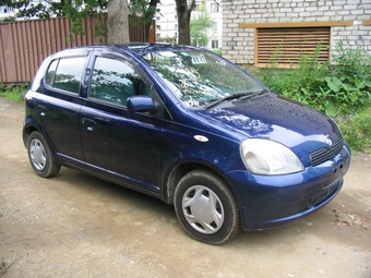 2000 Toyota Vitz