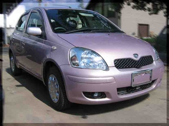 2000 Toyota Vitz