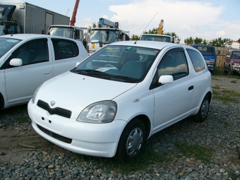 2000 Toyota Vitz