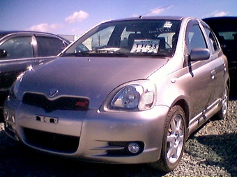 2000 Toyota Vitz