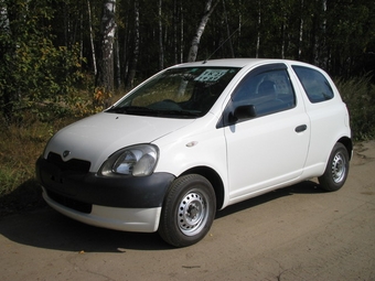 2000 Toyota Vitz