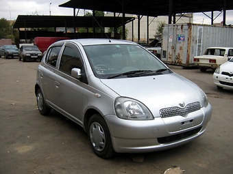 2000 Toyota Vitz