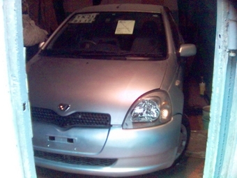 2000 Toyota Vitz