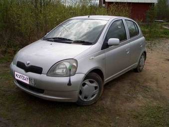 2000 Toyota Vitz