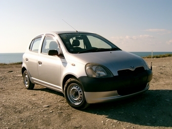 2000 Toyota Vitz