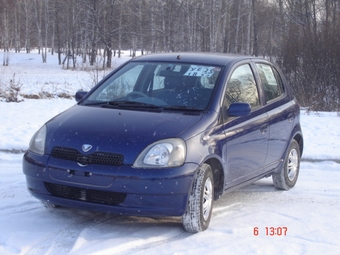 2000 Toyota Vitz