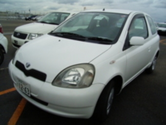 2000 Toyota Vitz