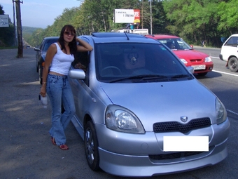 2000 Toyota Vitz