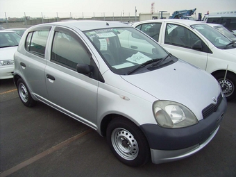 2000 Toyota Vitz