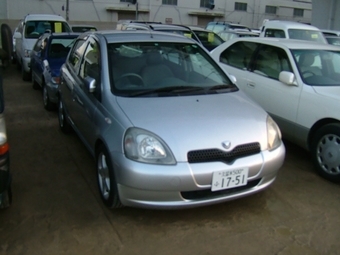 2000 Toyota Vitz