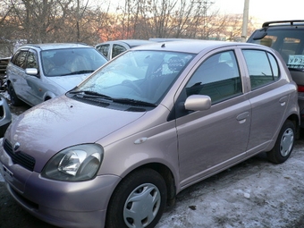 2000 Toyota Vitz