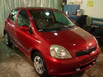 2000 Toyota Vitz