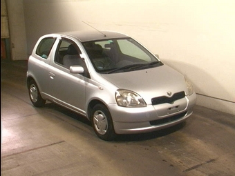 2000 Toyota Vitz