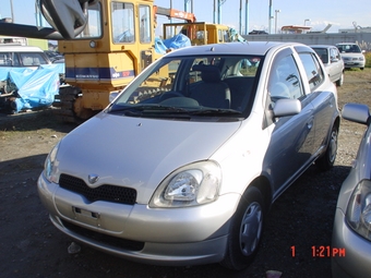 2000 Toyota Vitz