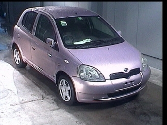 2000 Toyota Vitz