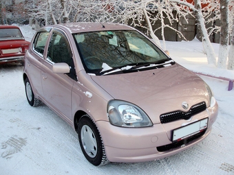 2000 Toyota Vitz