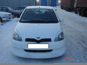 2000 Toyota Vitz