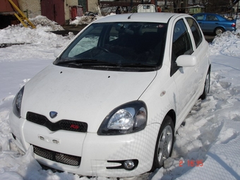 2000 Toyota Vitz