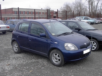 2000 Toyota Vitz