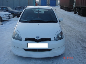 2000 Toyota Vitz