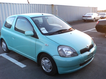 2000 Toyota Vitz