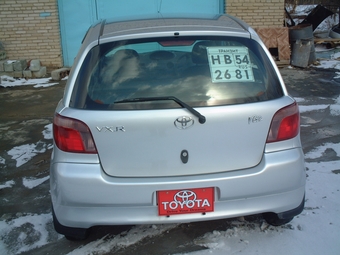 2000 Toyota Vitz