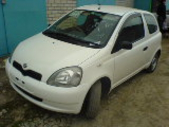 2000 Toyota Vitz